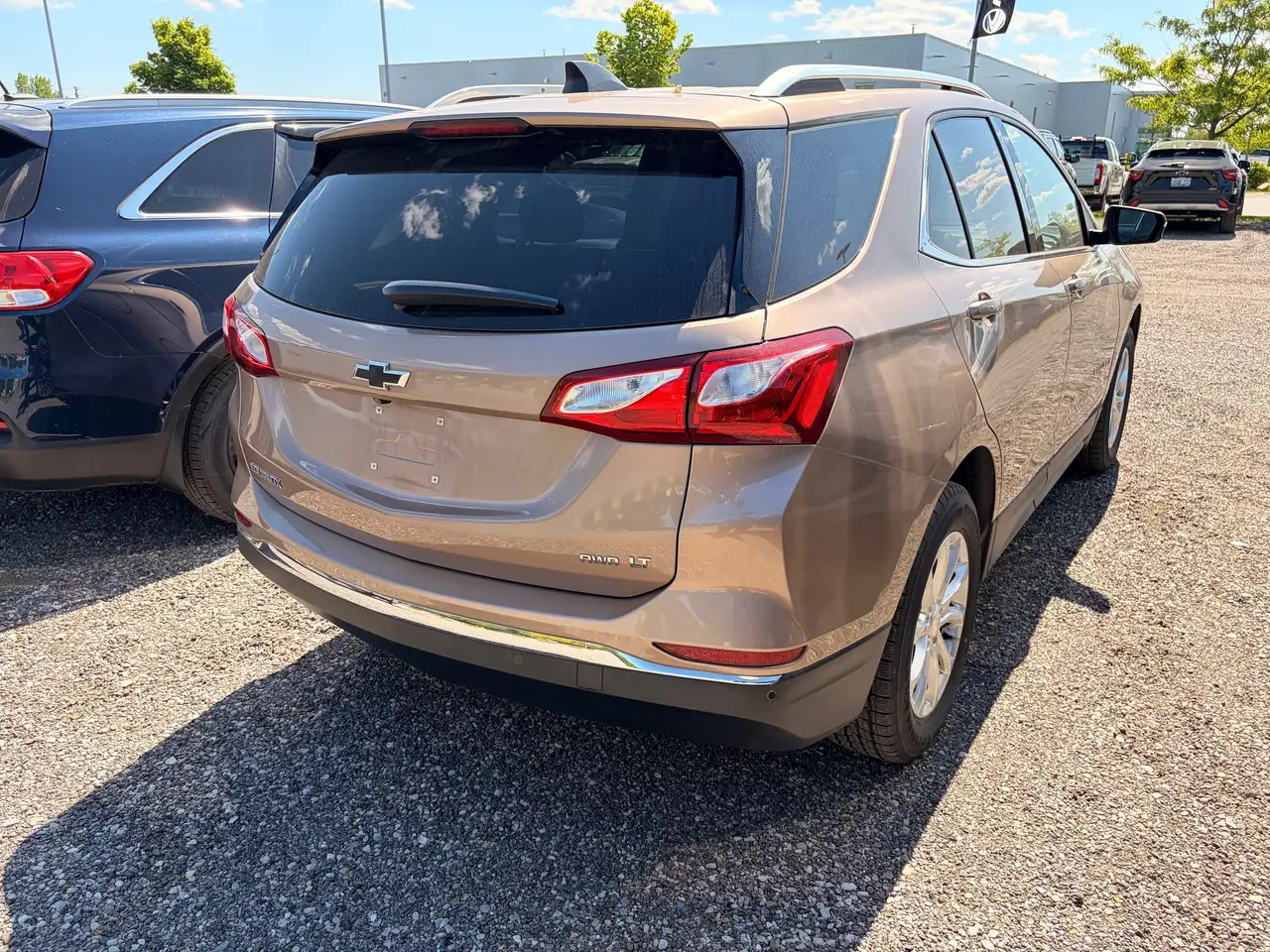 Chevrolet Equinox снимка Chevrolet Equinox