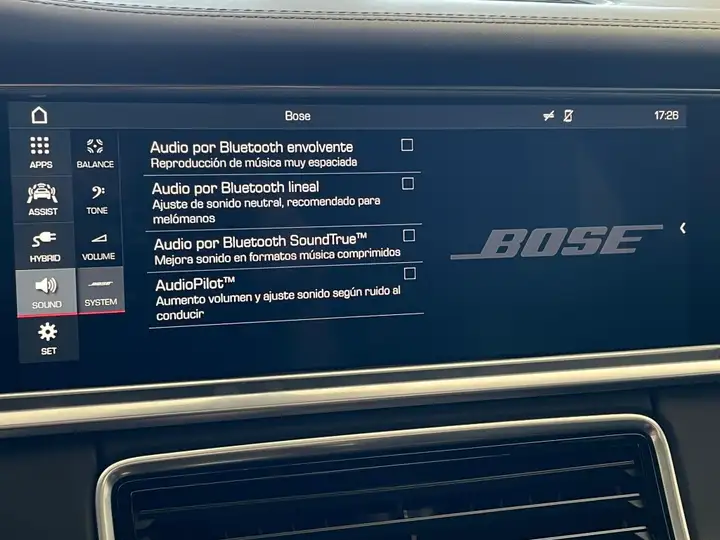 Porsche Panamera 4 E-Hybrid 2018, foto 33