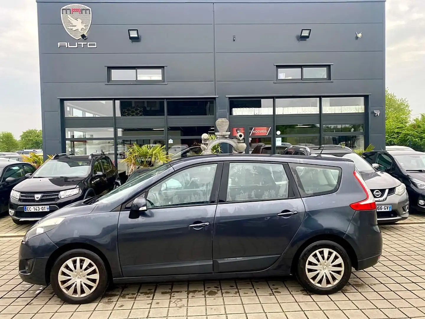 Renault Megane SCENIC 1.5 DCI 105 AUTENTIQUE 7 PLACES Grey - 1