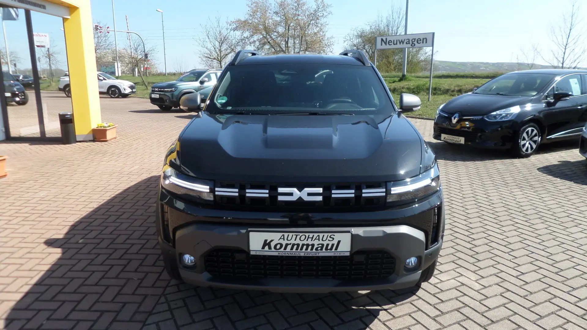 Dacia Duster III Journey TCe 130 PS mit Winterpaket Einparkhilf Schwarz - 2