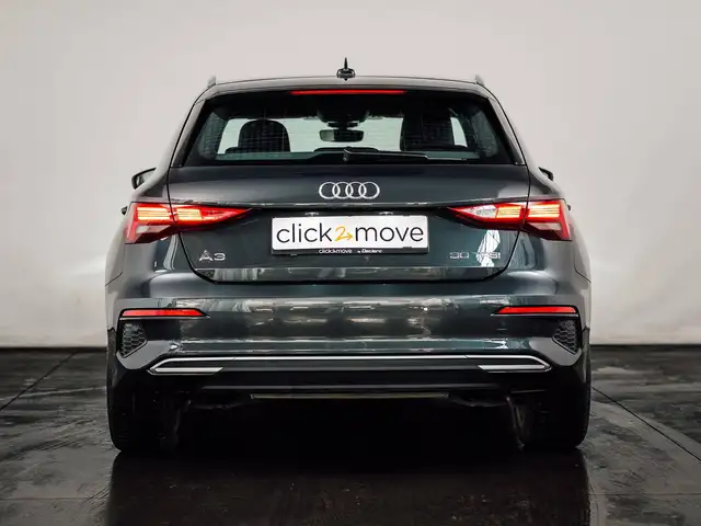 Audi A3 view 4