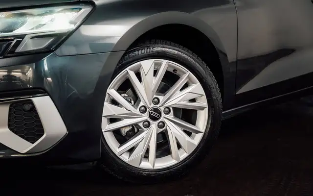 Audi A3 view 5