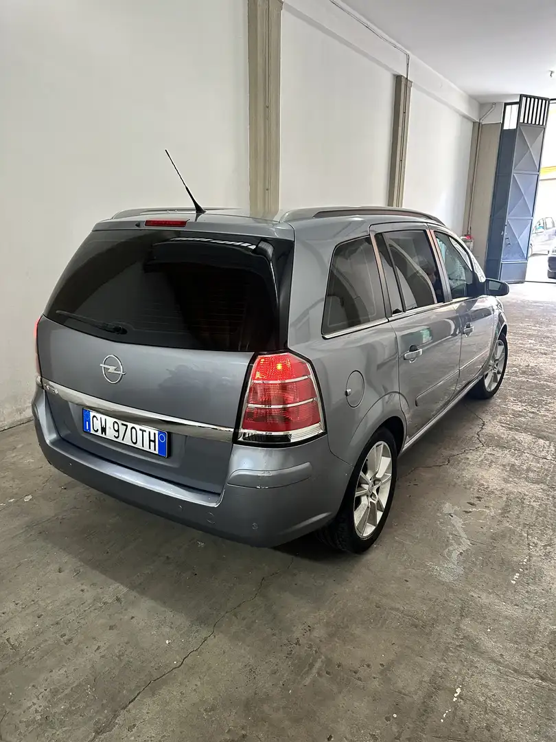Opel Zafira 1.6 benzina COME NUOVA - 2