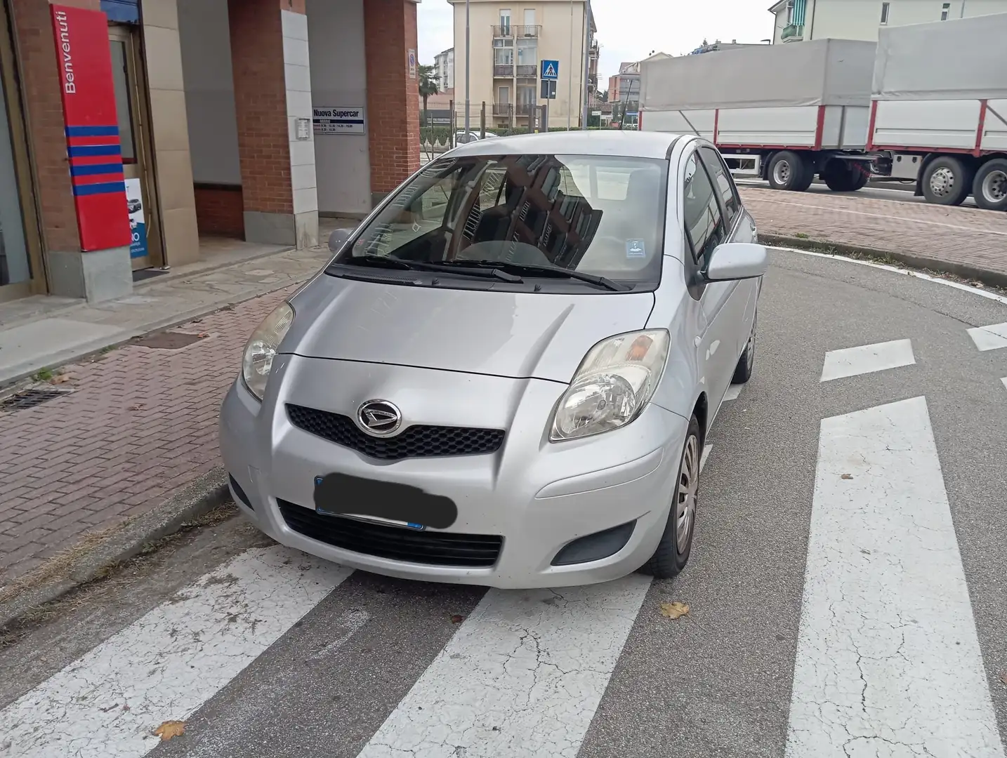 Daihatsu Charade Charade 1.3 B You five Argent - 2