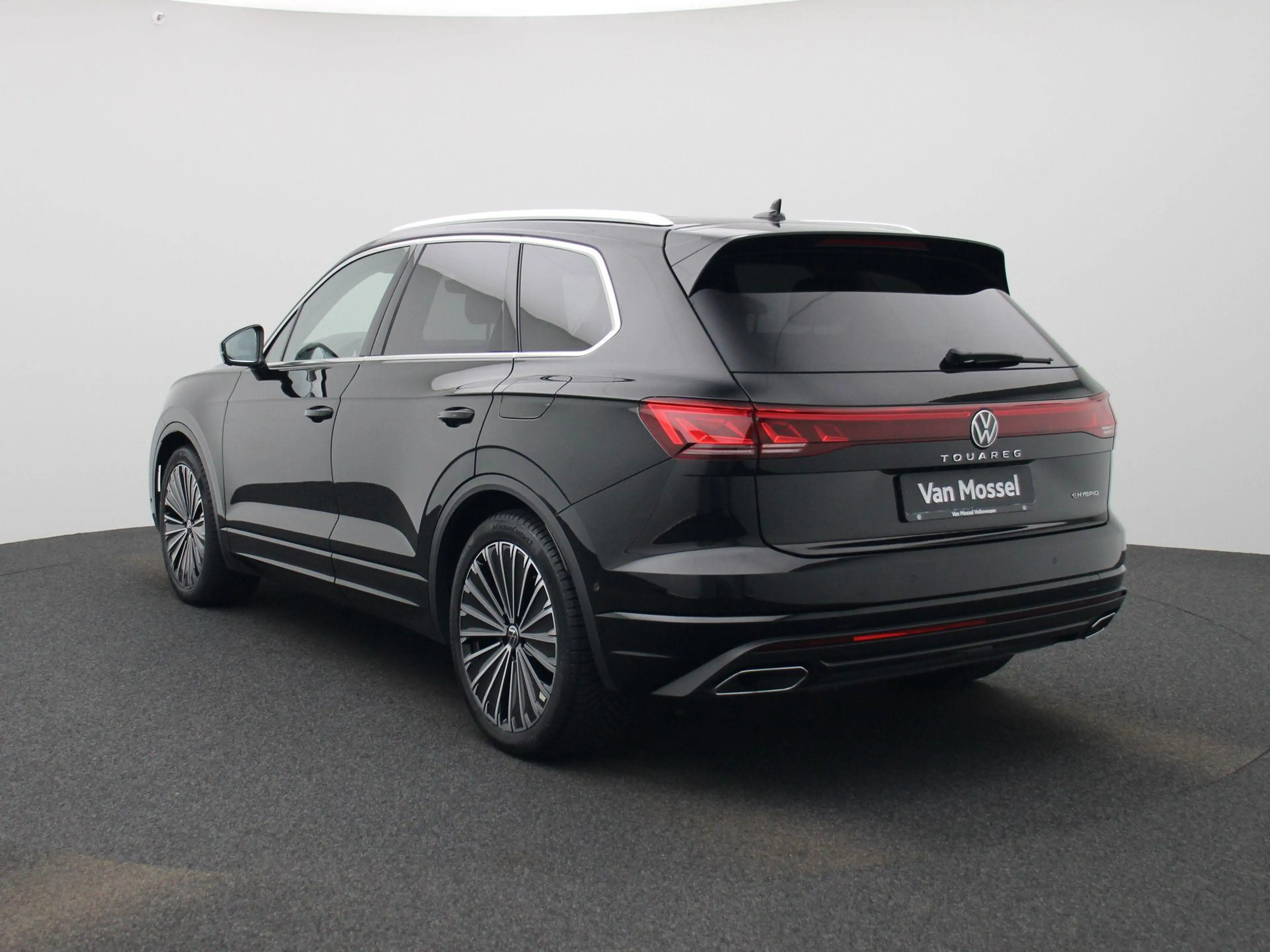 Volkswagen Touareg 3.0 TSi eHybrid 4MOTION Elegance 381 PK | V6 | Luc — photo 2