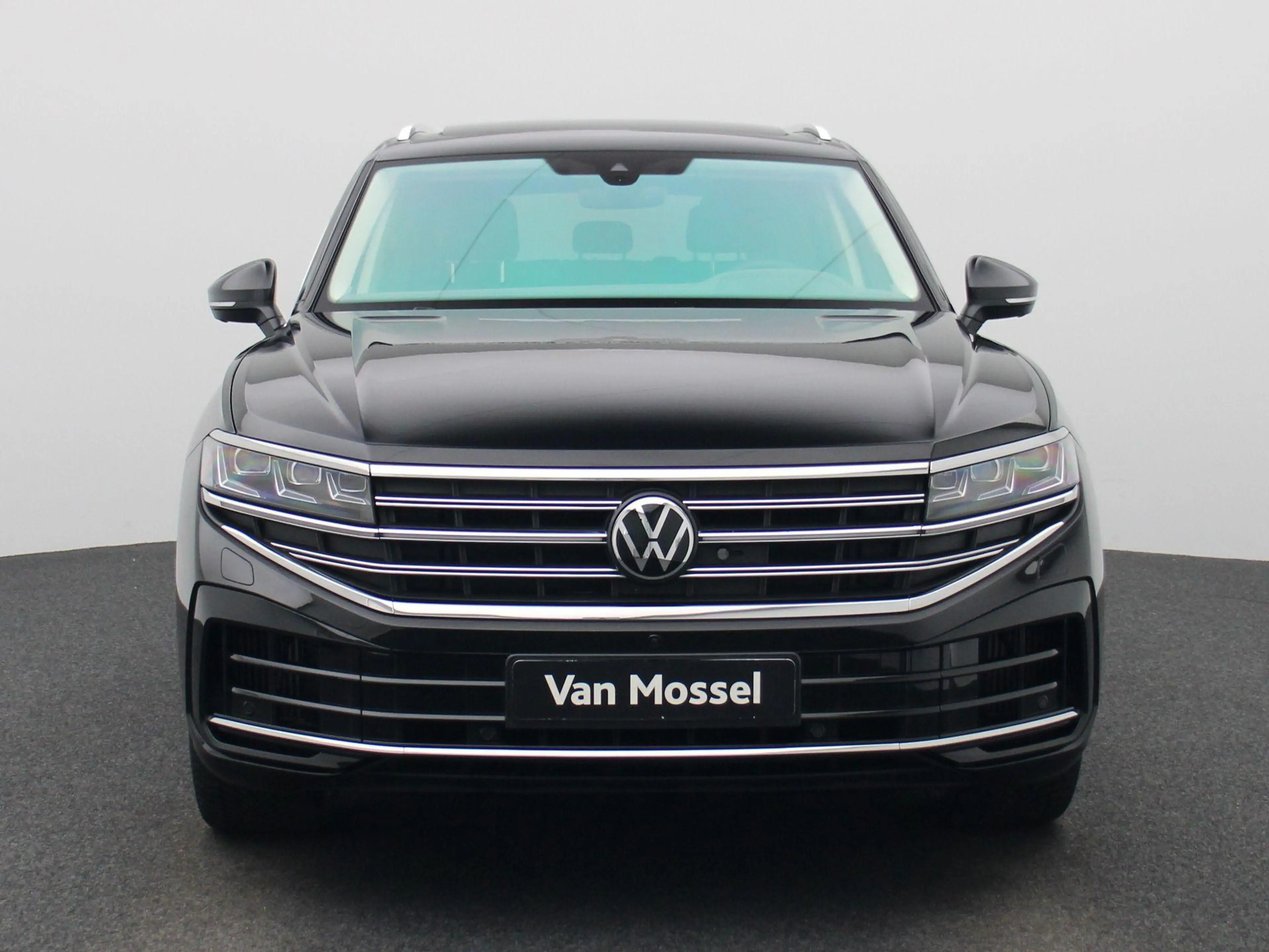Volkswagen Touareg 3.0 TSi eHybrid 4MOTION Elegance 381 PK | V6 | Luc — photo 3