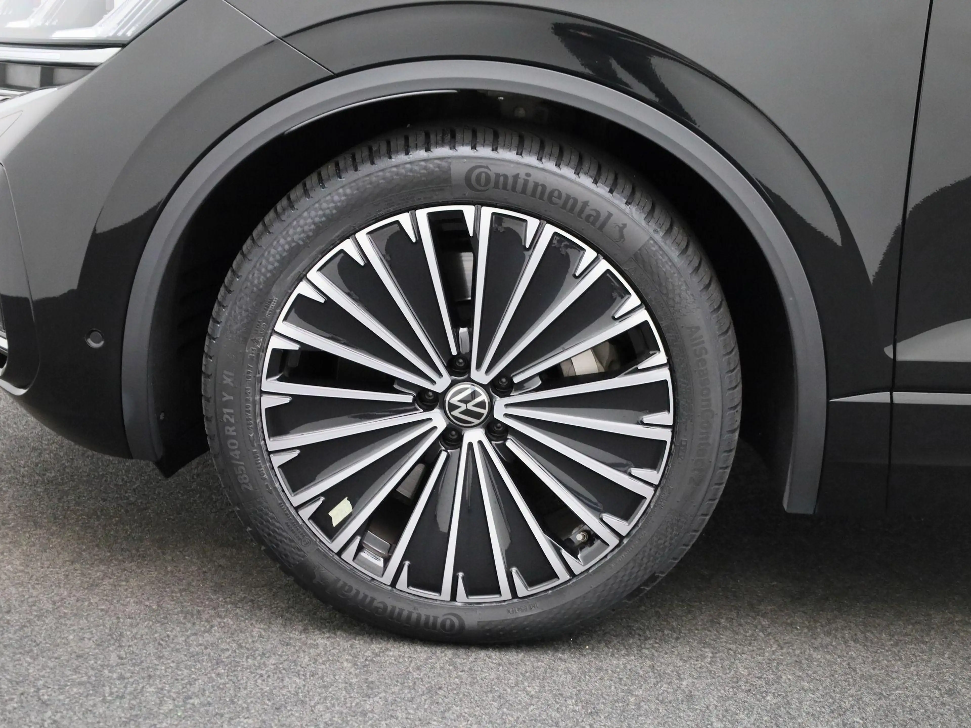Volkswagen Touareg 3.0 TSi eHybrid 4MOTION Elegance 381 PK | V6 | Luc — photo 13