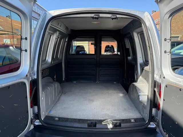 Volkswagen Caddy view 14