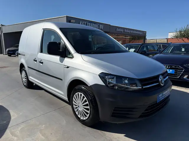 Volkswagen Caddy view 3