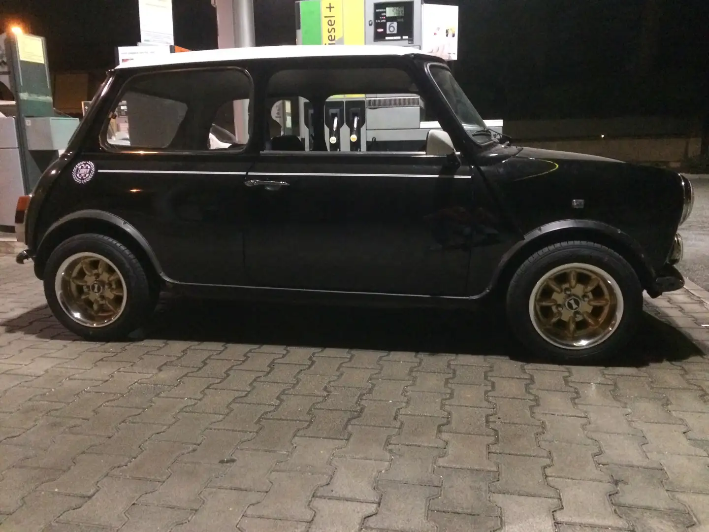 MINI 1300 Jhon Cooper Чорний - 2