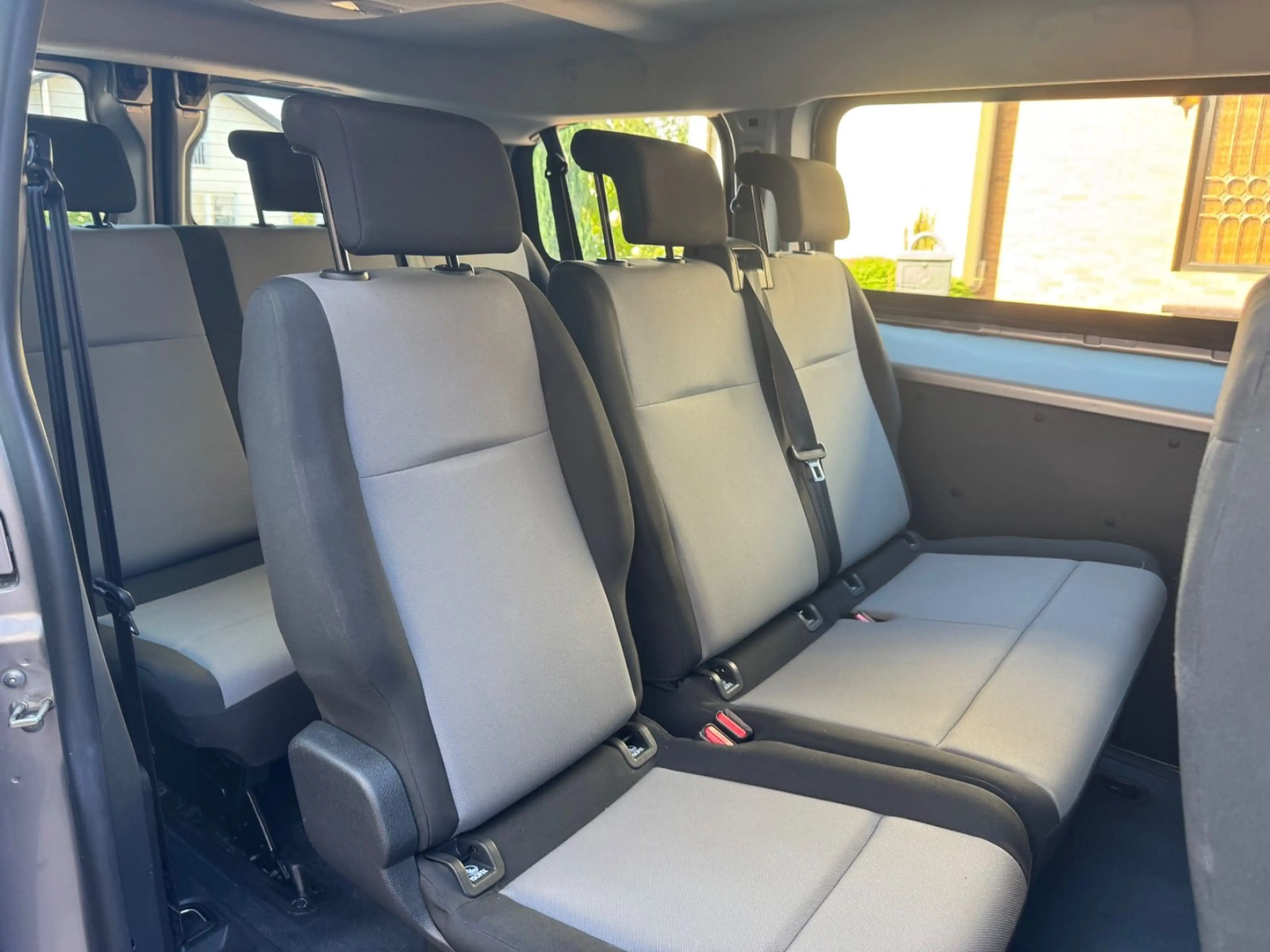 Peugeot Traveller Expert Traveller 8 Sitzer 1Hand+orig. 19.200km! — photo 15