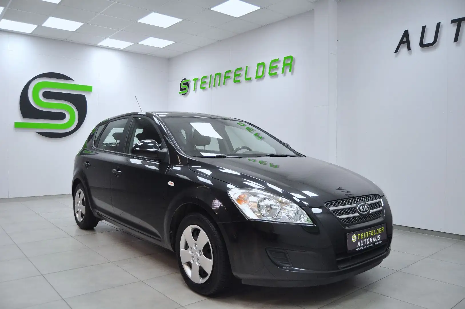 Kia Ceed 1.4 Basis/1.Hand Negru - 1