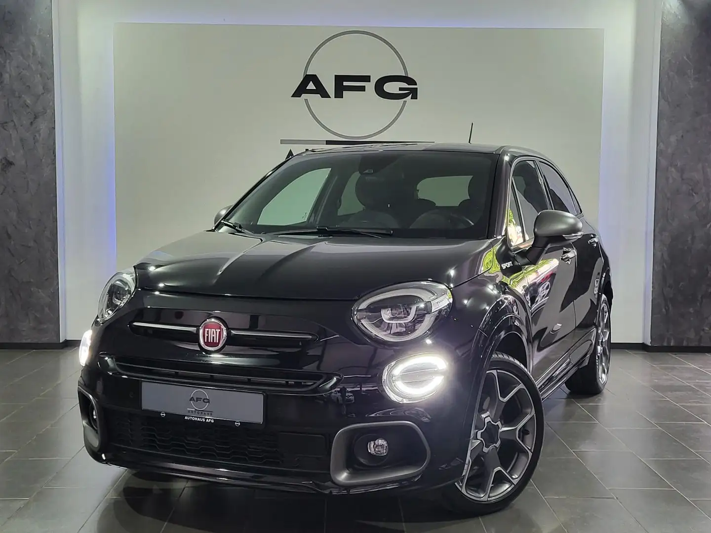 Fiat 500X Sport*AUTOMATIK*KAMERA*APPLE CARPLAY Zwart - 1