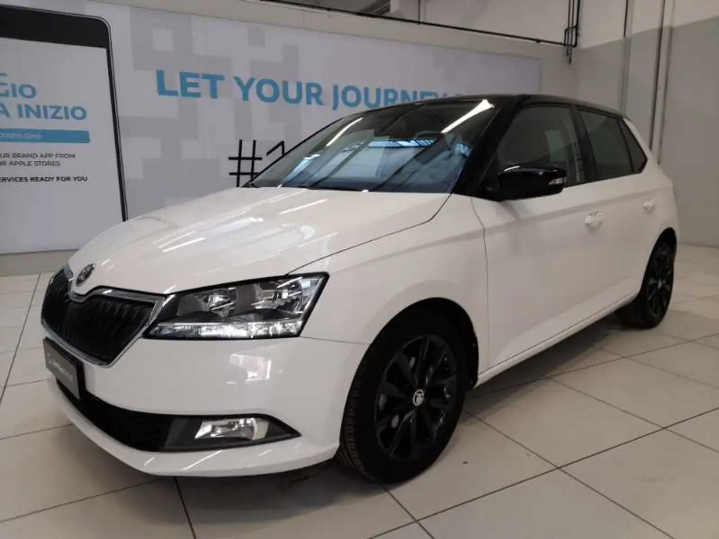 Skoda Fabia 5 Porte 1.0 MPI Twin Color Wit - 1