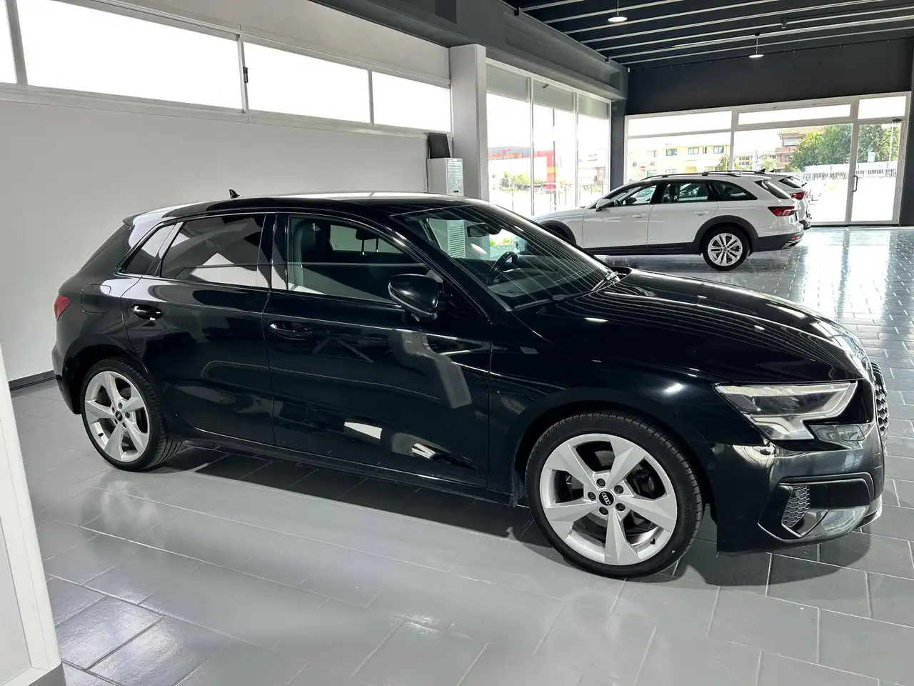 Audi A3 IV 2020 Sportback 40 1.4 tfsi e Business Advanced s-tronic, миниатюра 6