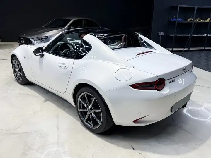 Mazda MX-5 2018, foto 9