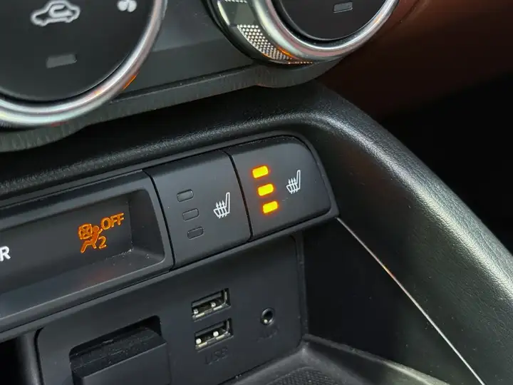 Mazda MX-5 2018, foto 17