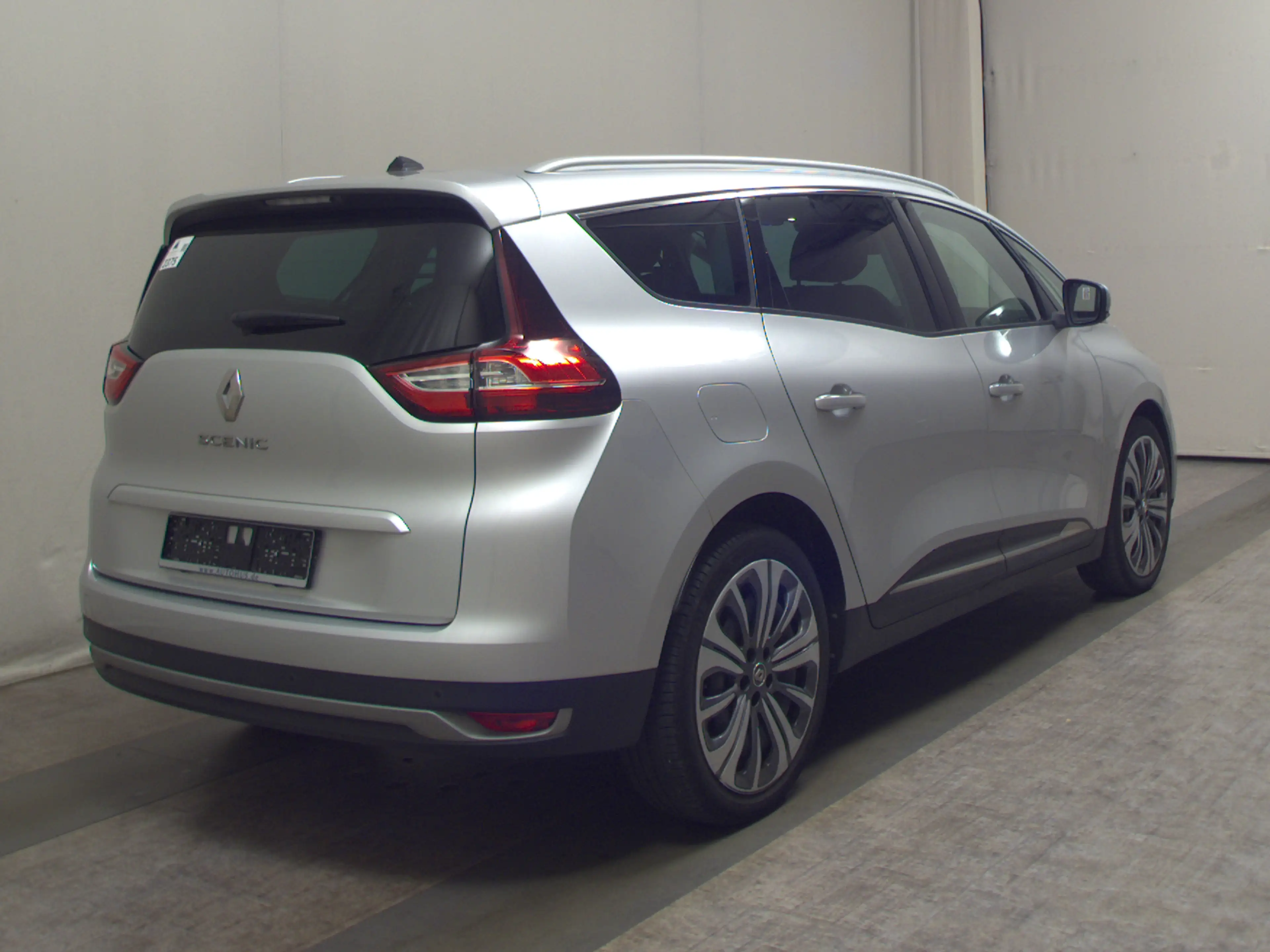 Renault Grand Scenic GRAND SCENIC NAVI KLIMAAUT RADIO TEMPO SHZ VC PDC LED BT — photo 4