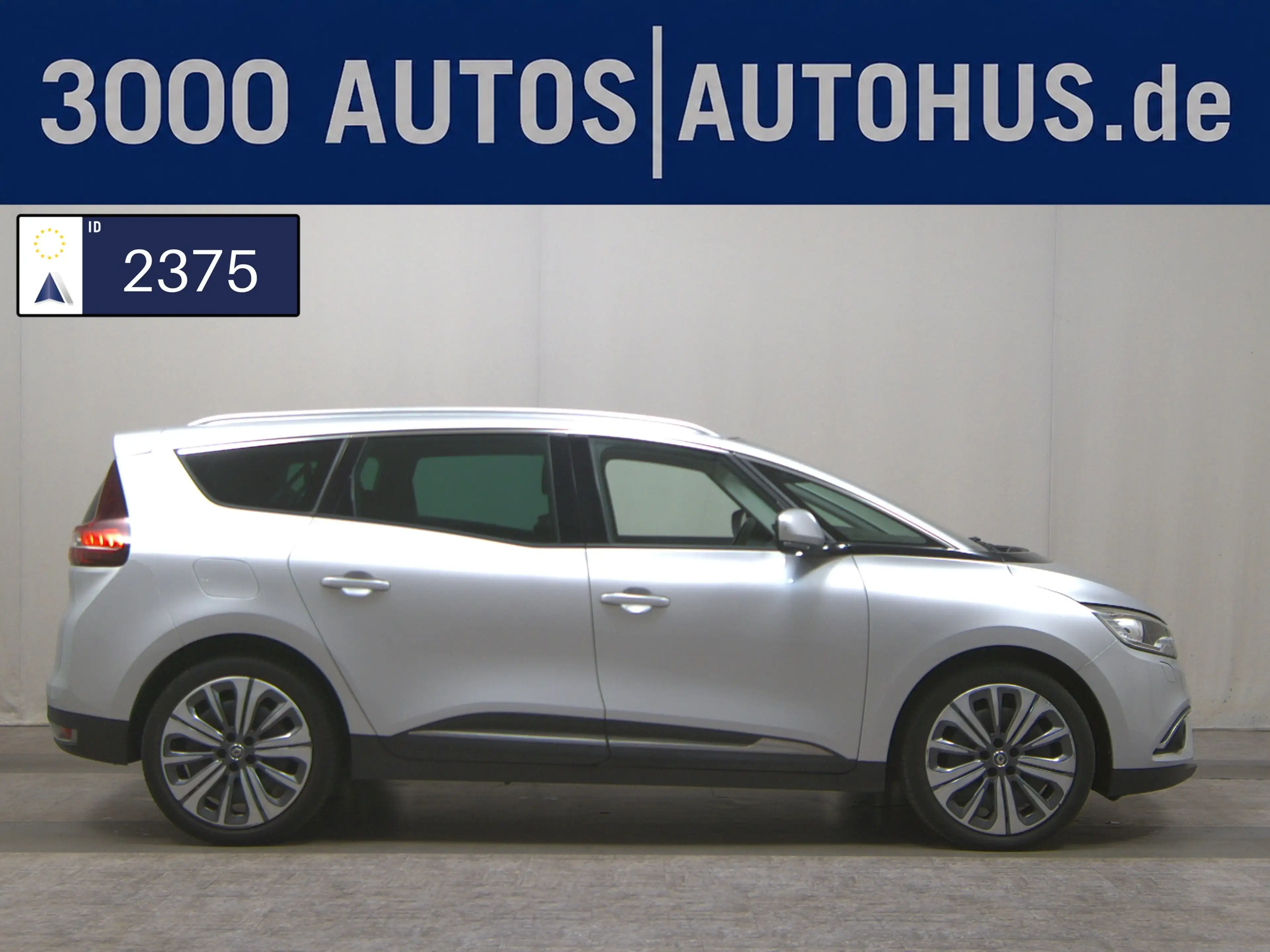 Renault Grand Scenic GRAND SCENIC NAVI KLIMAAUT RADIO TEMPO SHZ VC PDC LED BT