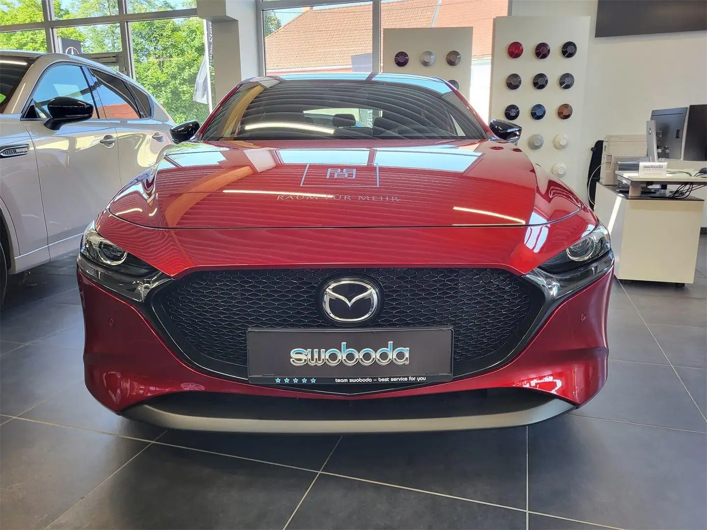 Mazda 3 e-Skyactiv-G150 AT Homura Rot - 2