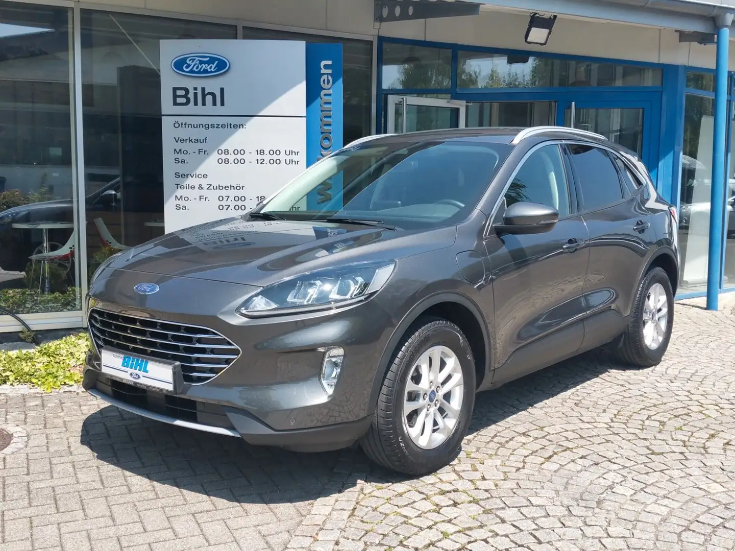 Ford Kuga PHEV Titanium Navi Kamera Winterpaket 1.Ha Grau - 2