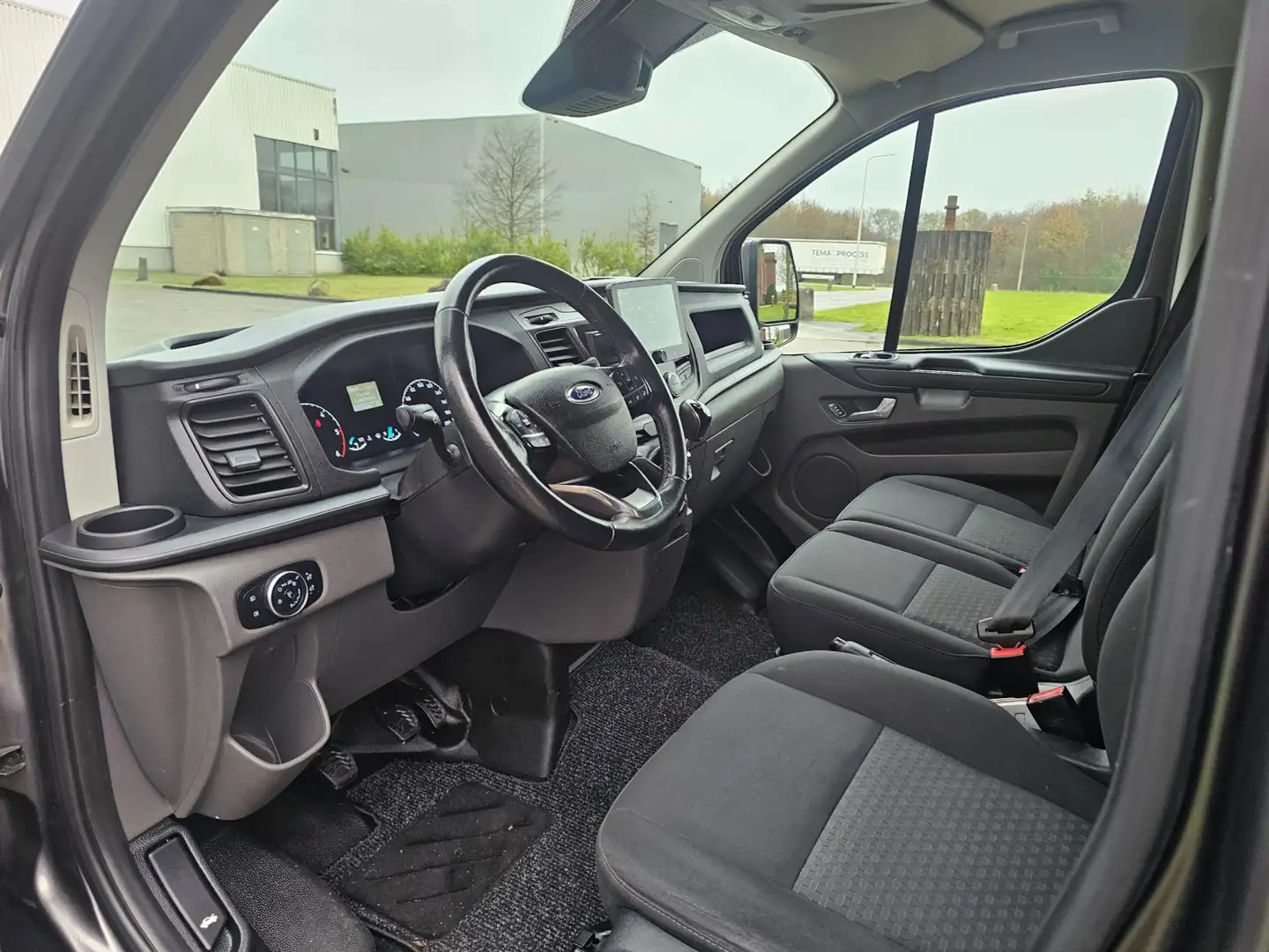 Ford Transit Custom 280 2.0 TDCI L1H1 Limited AIRCO/cruise Grau - 2