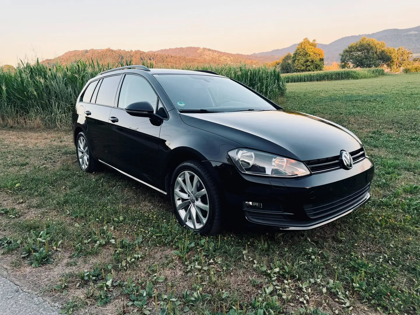 Volkswagen Golf Variant Golf Variant Rabbit 1,6 TDI DSG Rabbit Schwarz - 1