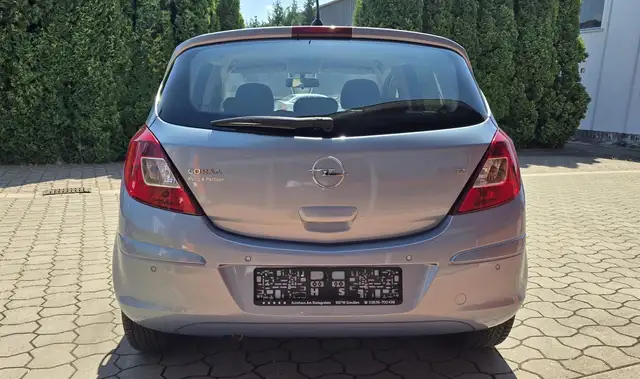 Opel Corsa view 5