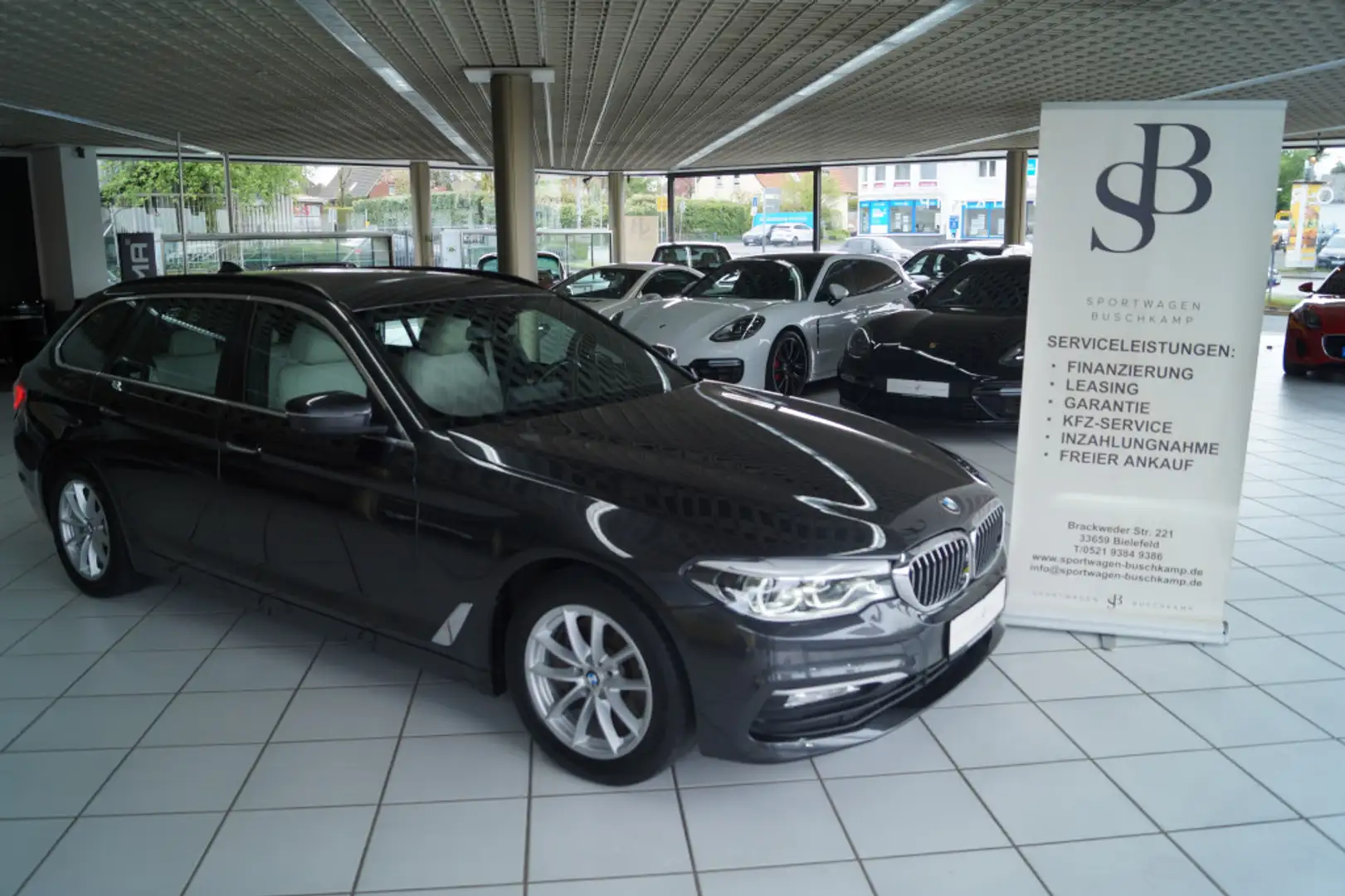 BMW 540 d xDrive ACC HUD KAM LED DRIVING-ASS+ LED Grijs - 1