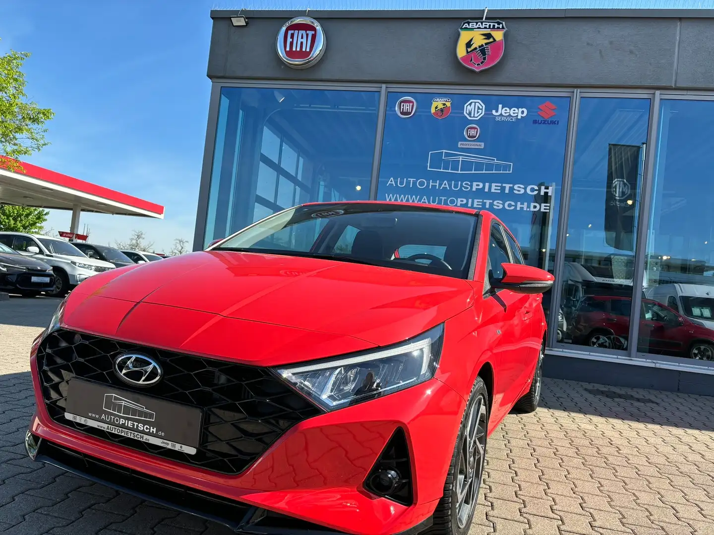 Hyundai i20 1.0 T-GDI 48V-Hybrid Intro *KLIMAAUTO*KAMERA*BT* Orange - 1