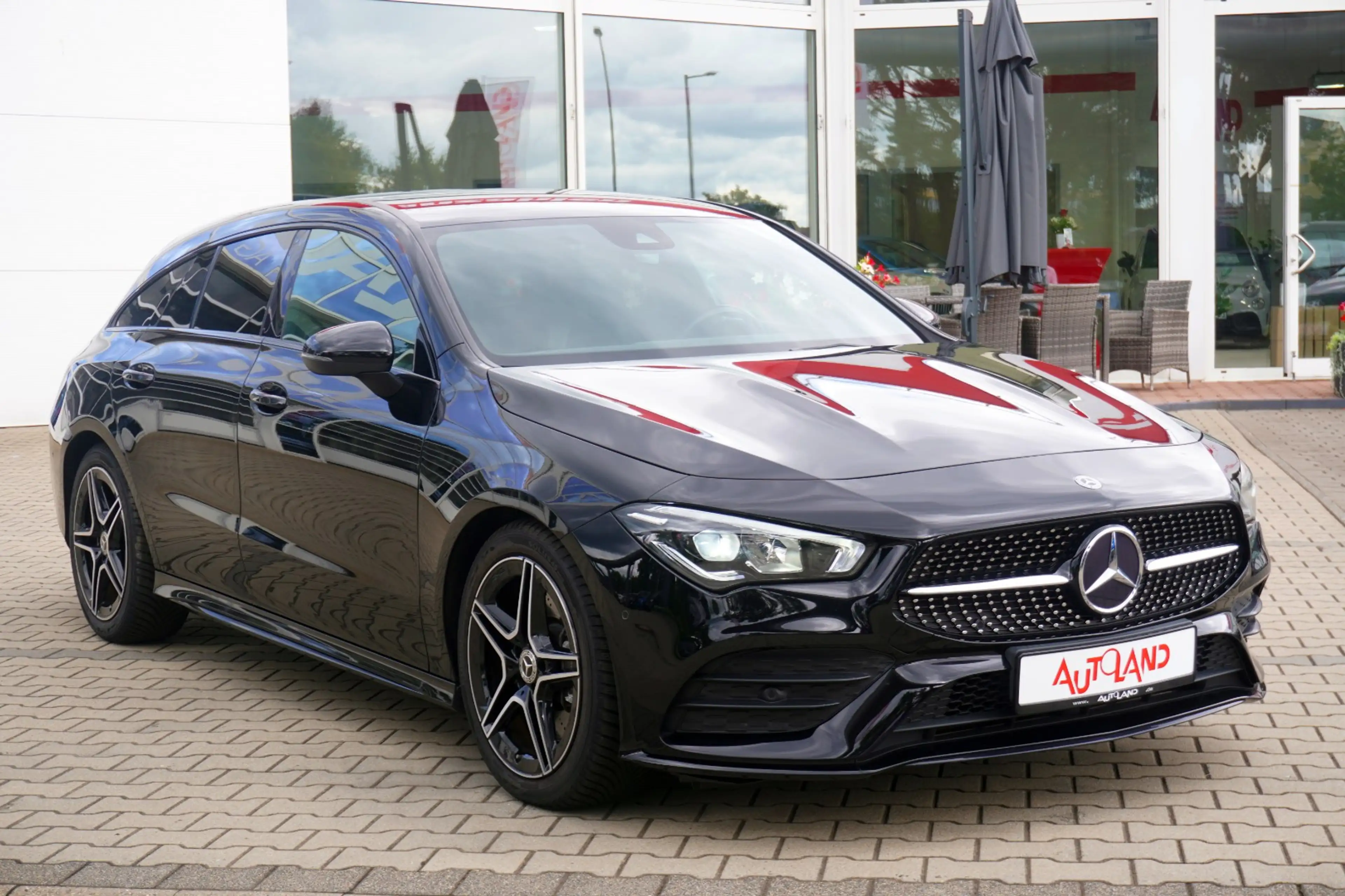 Mercedes-Benz CLA 220 AMG Line DAB AHK Kamera Navi Alcantara — photo 4