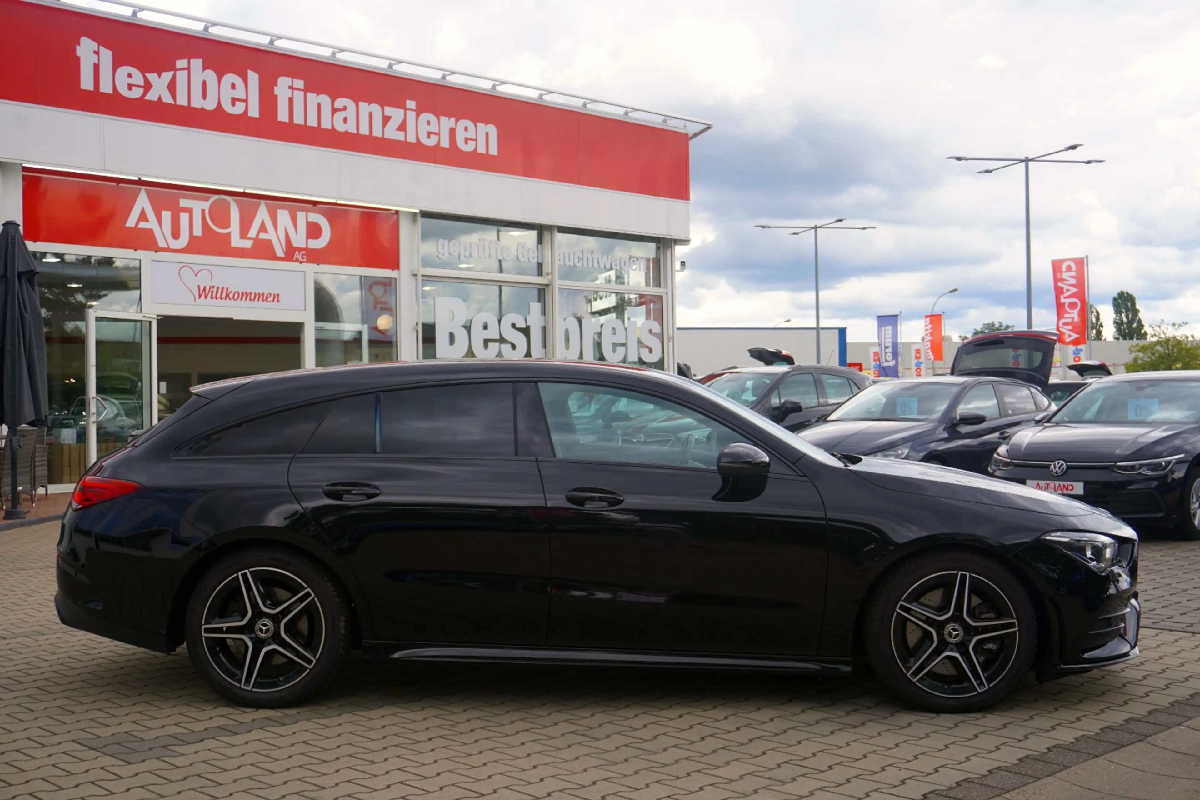 Mercedes-Benz CLA 220 AMG Line DAB AHK Kamera Navi Alcantara — photo 5