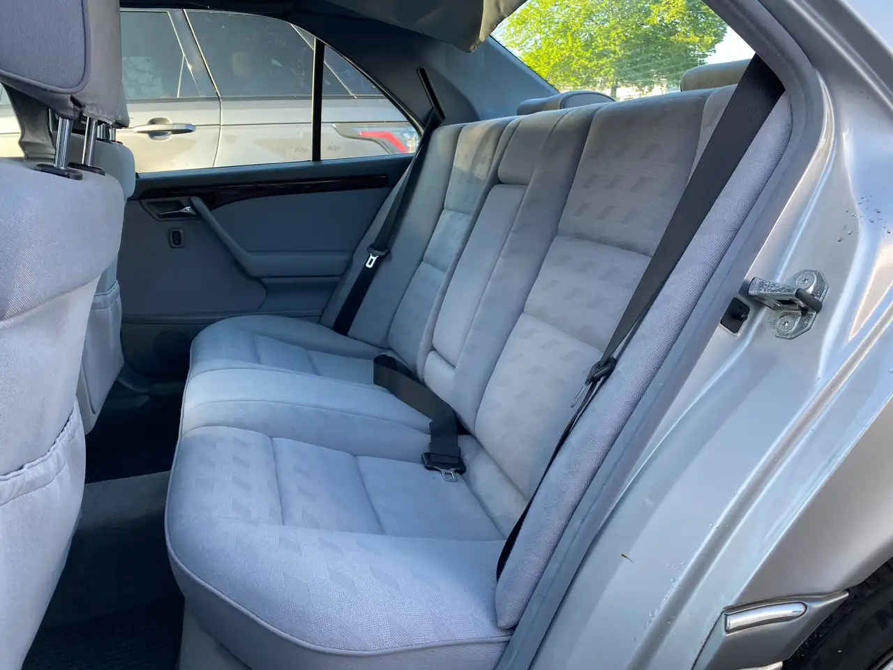 Mercedes-Benz C 180 C-Klasse Elegance Automatik / Klima, foto 10