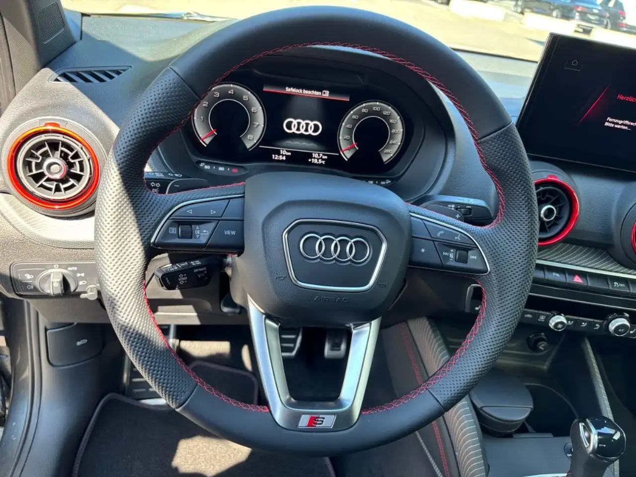 Audi Q2 2026 — фото 13
