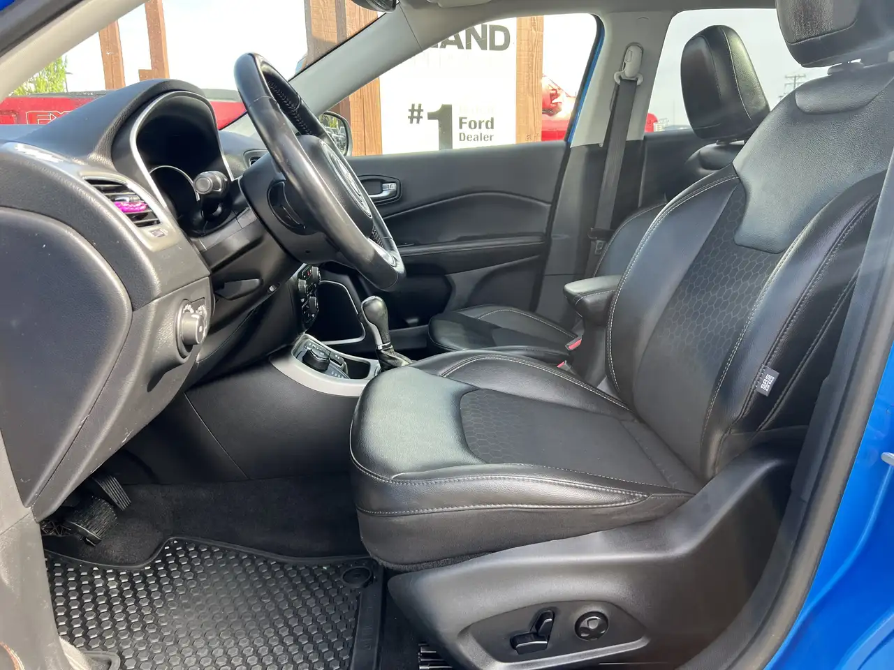 Jeep Compass fotografie Jeep Compass