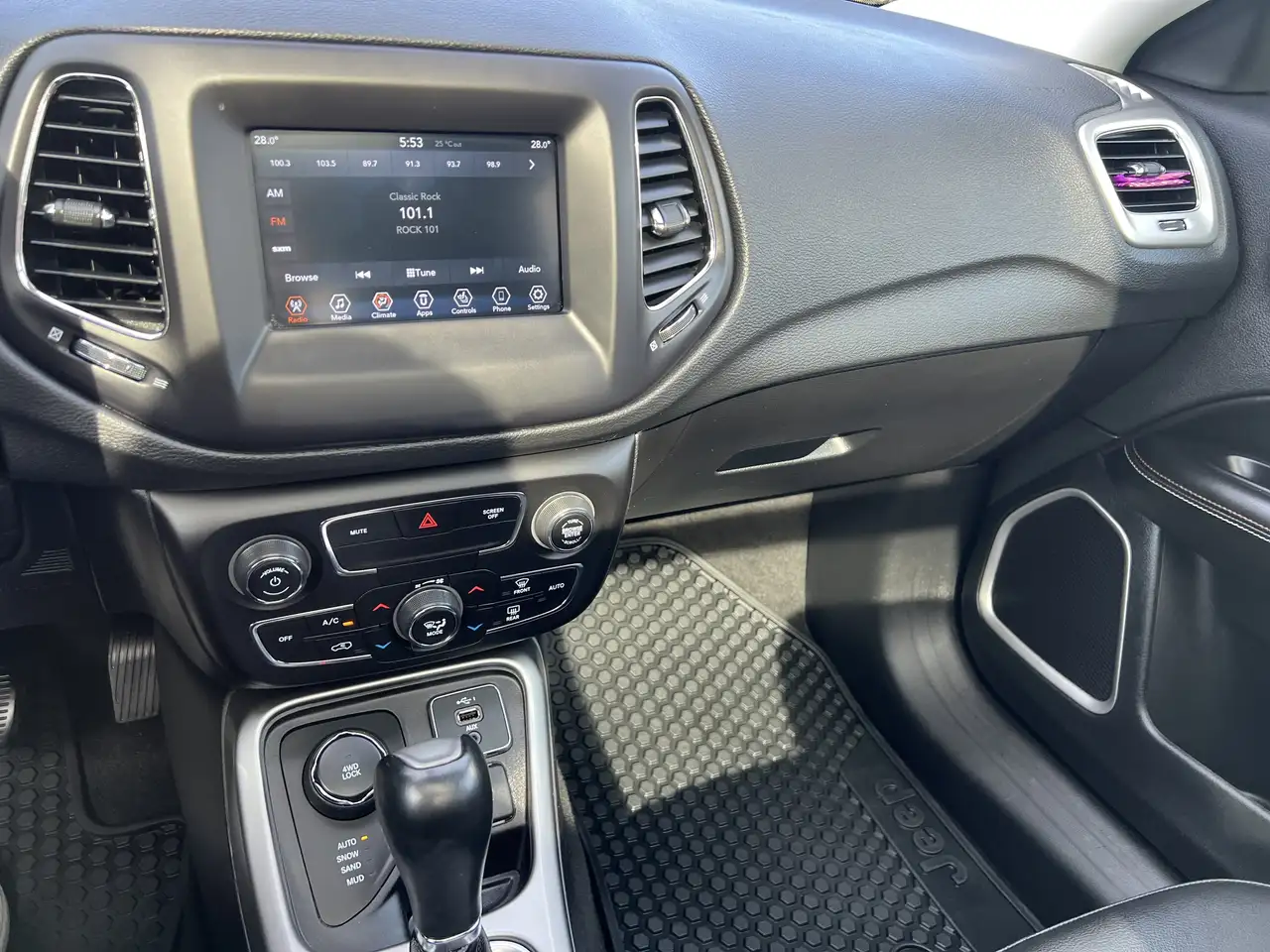 Jeep Compass fotografie Jeep Compass