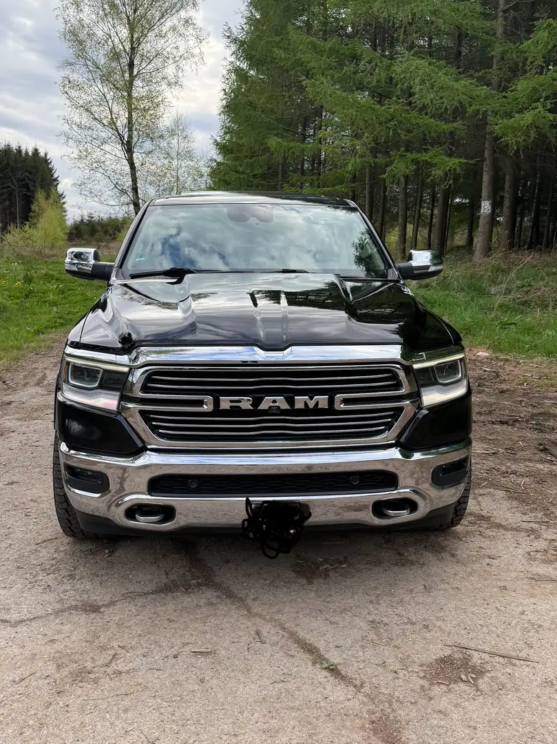 Dodge RAM laramie crew cab - 2