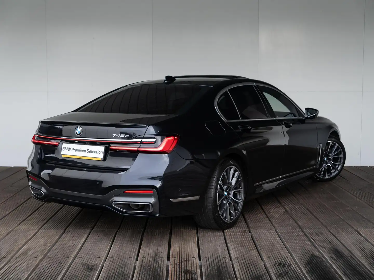 BMW 745 7 Serie Sedan 745e | High Executive | M Sportpakke Noir - 2