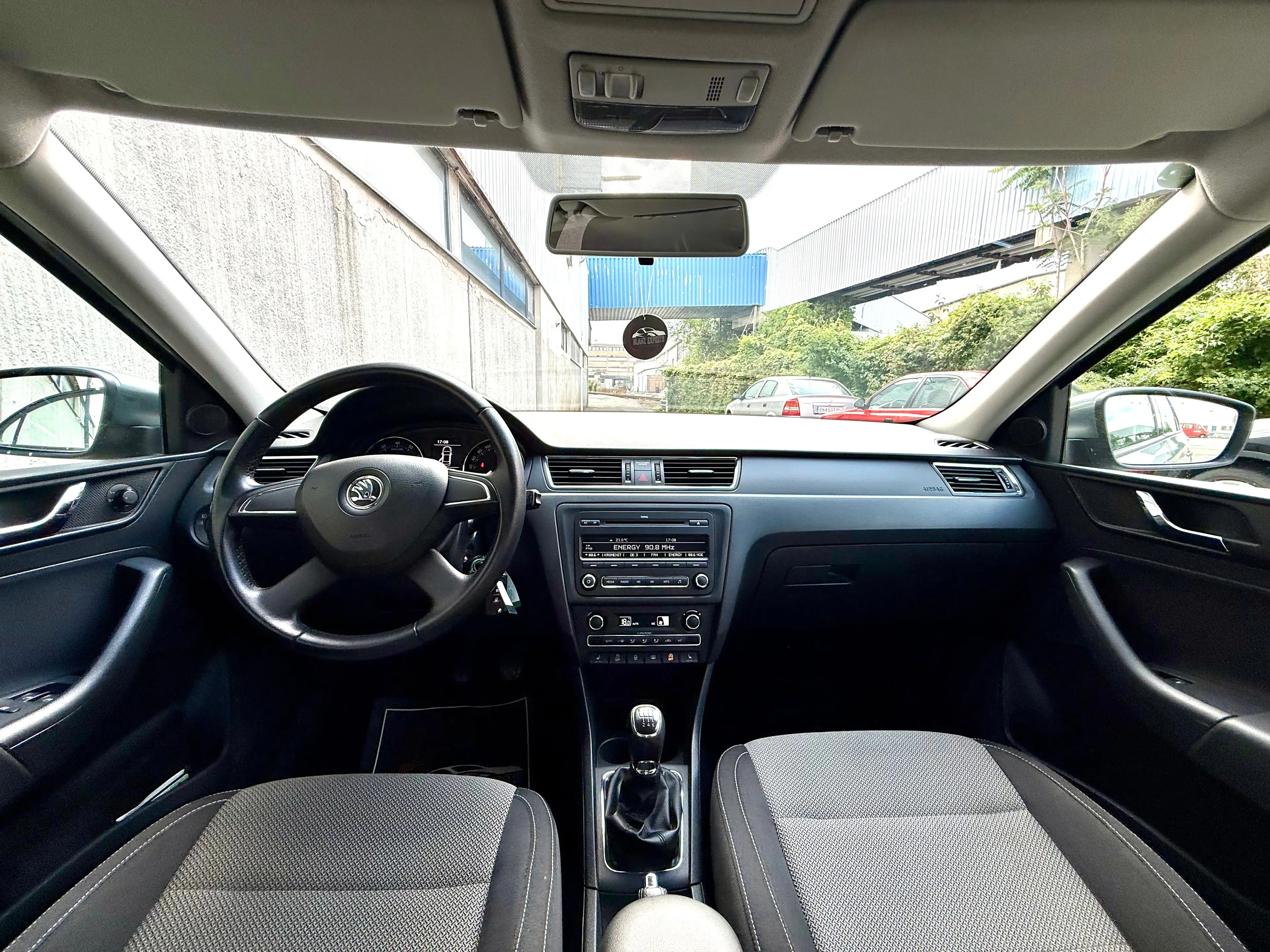 Skoda Rapid/Spaceback Elegance 1.2 TSI *NUR 66tkm*PICKERL NEU* — photo 6