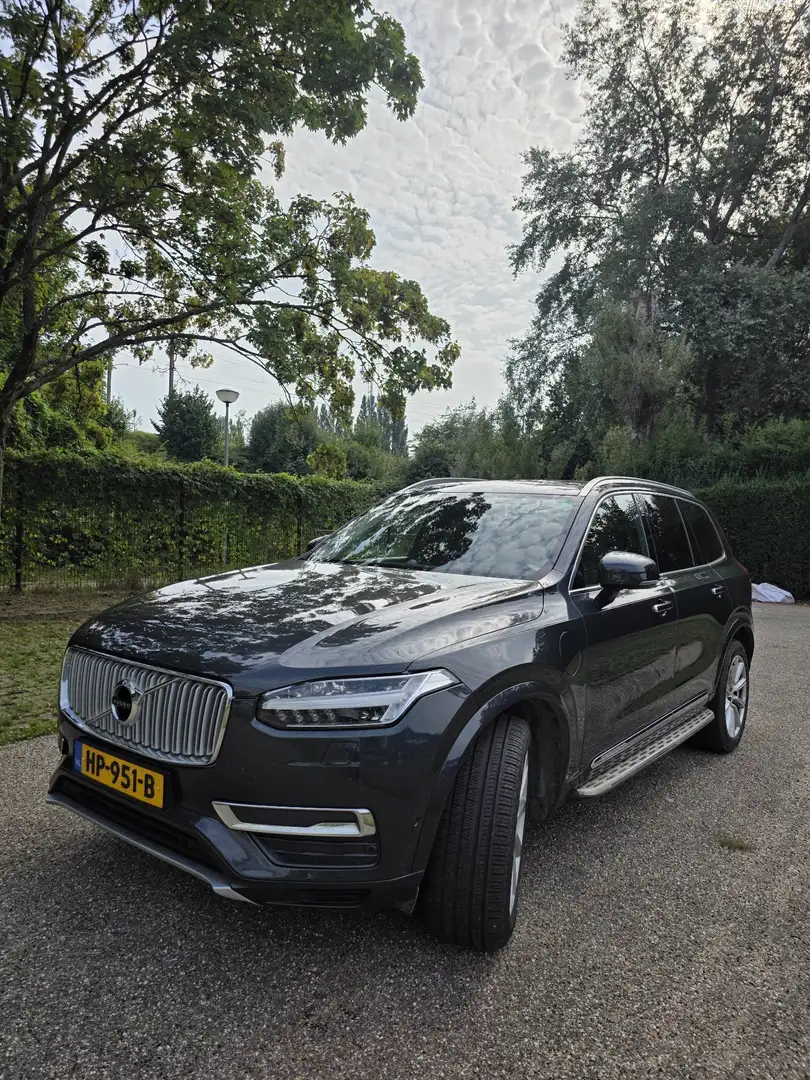Volvo XC90 2.0 TE AWD Insc. nieuwe  APK 13-01-2027 Szary - 2