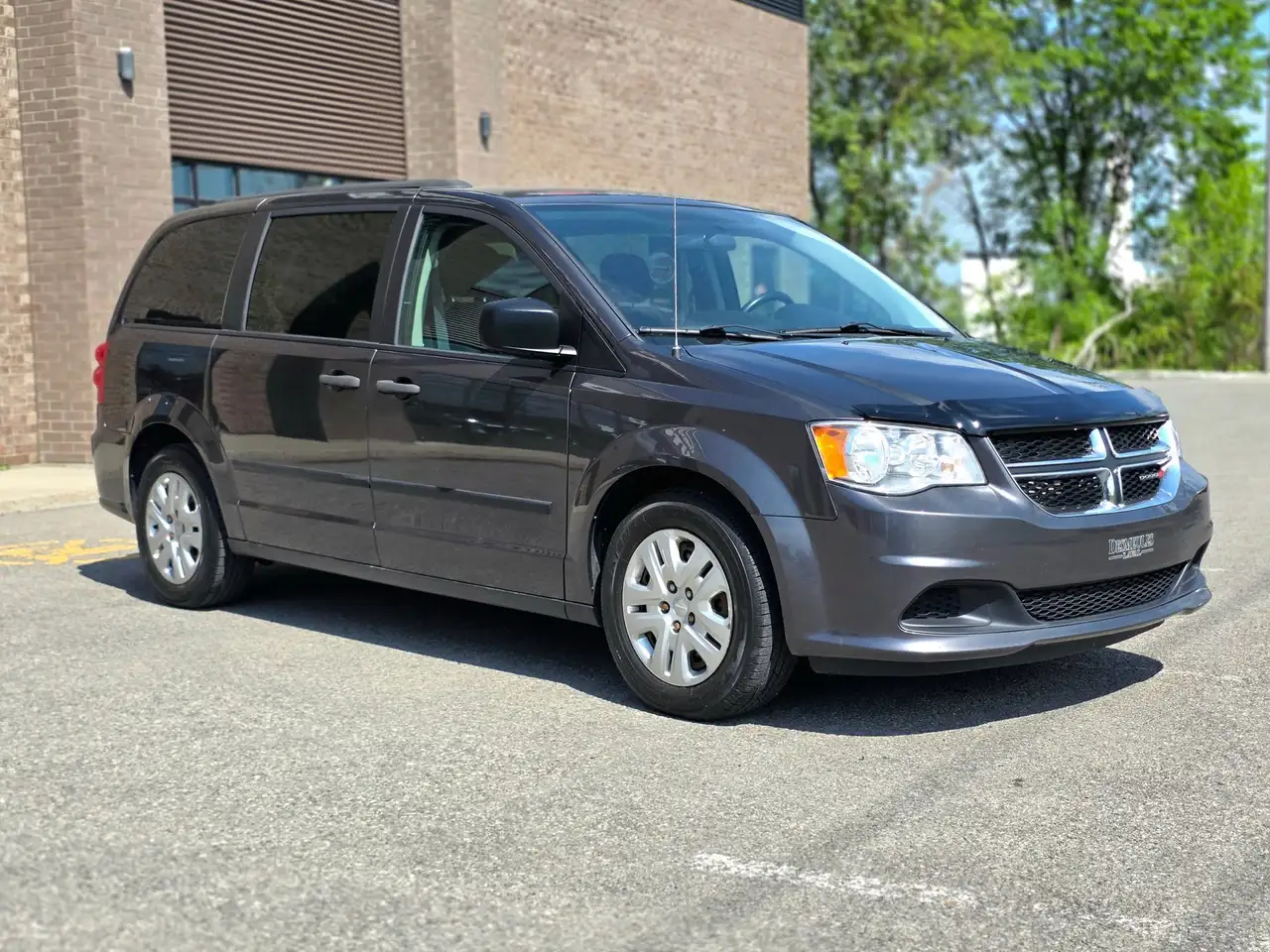 Dodge Grand Caravan снимка Dodge Grand Caravan