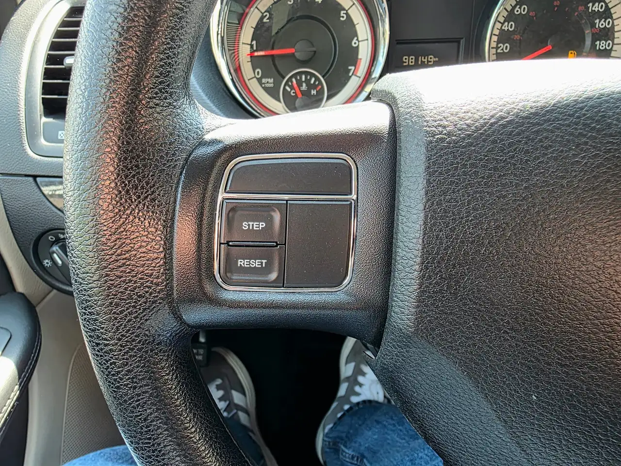 Dodge Grand Caravan снимка Dodge Grand Caravan