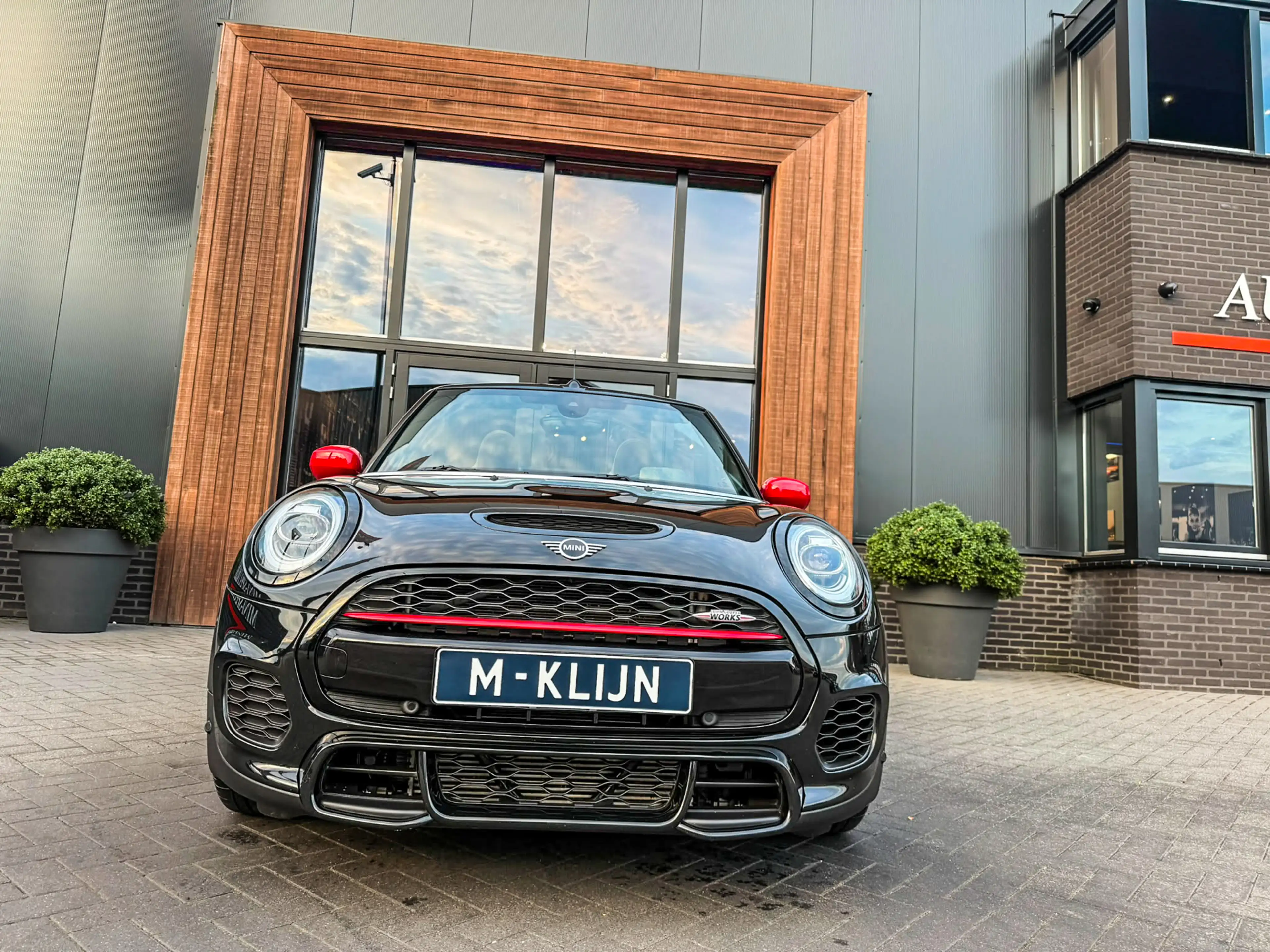 MINI John Cooper Works Cabrio 2.0 F1 aut 231pk Facelift/Camera/Virtual cockpit/H — photo 3