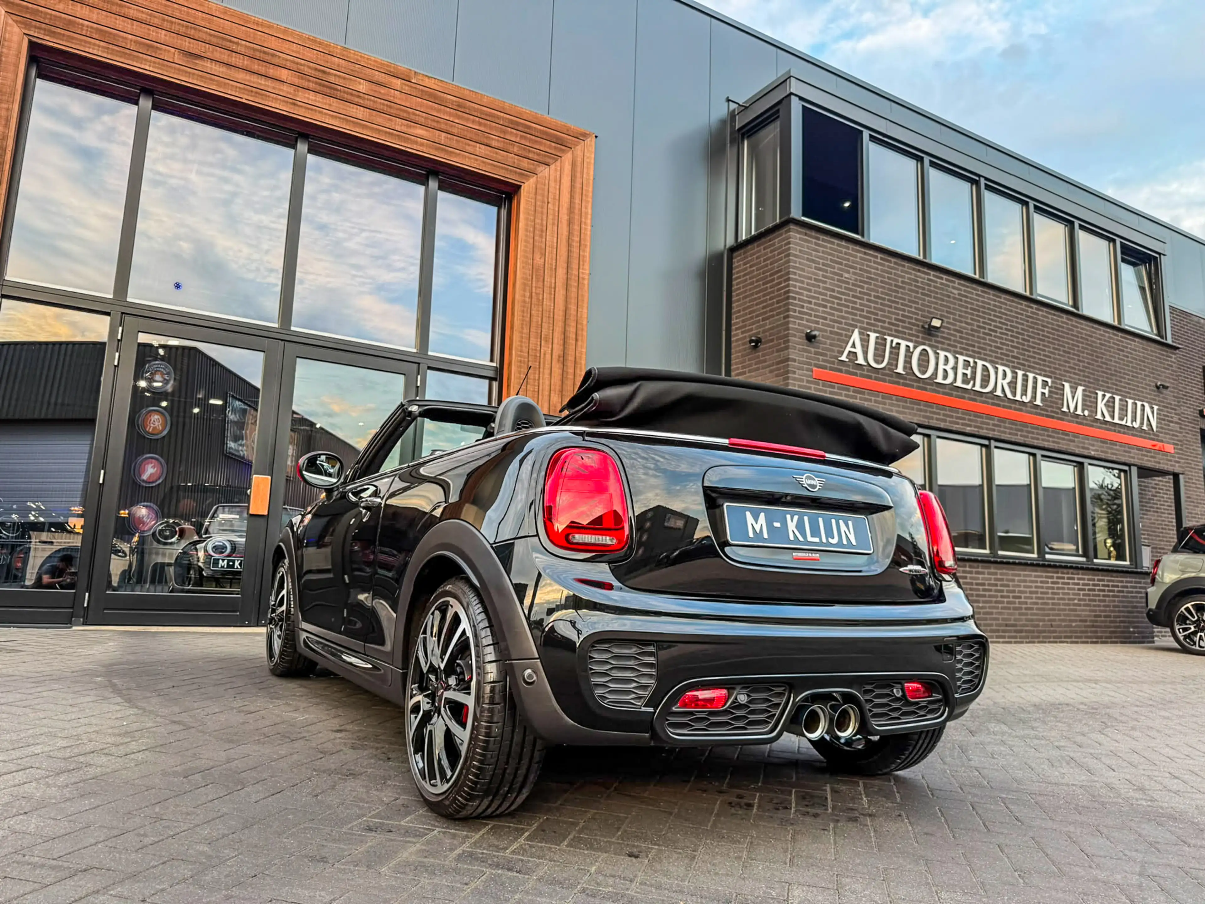 MINI John Cooper Works Cabrio 2.0 F1 aut 231pk Facelift/Camera/Virtual cockpit/H — photo 13