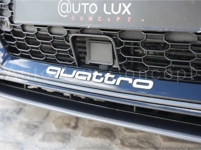Audi RS3 view 9
