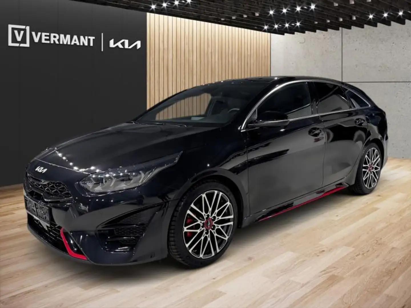 Kia ProCeed / pro_cee'd GT 1.6 T-GDi DCT 204pk Noir - 1