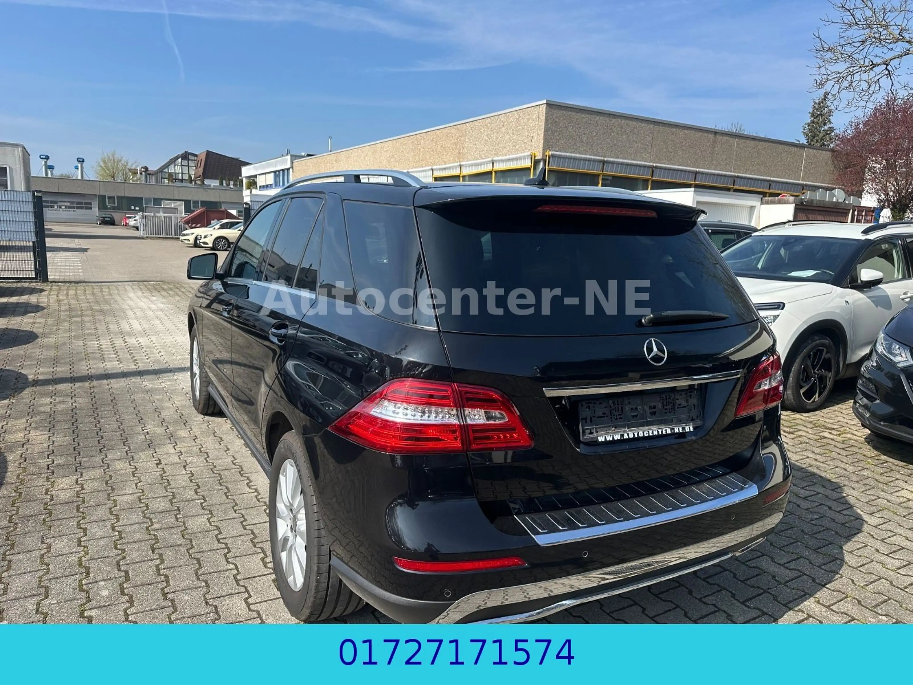 Mercedes-Benz ML 350 CDI BlueTec/Navi/Leder/Camera/Panorama — photo 8
