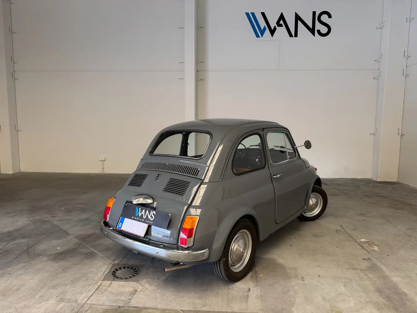 Fiat 500 Oltimer Fiat 500 Grey - 2