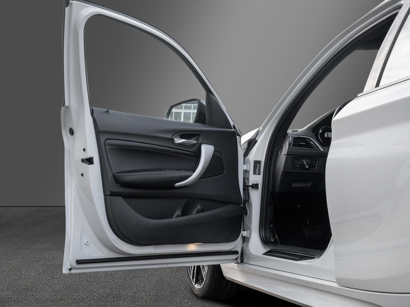 BMW 140 M140 i Special Edition Business-P. Hifi SHZ PDC — photo 17
