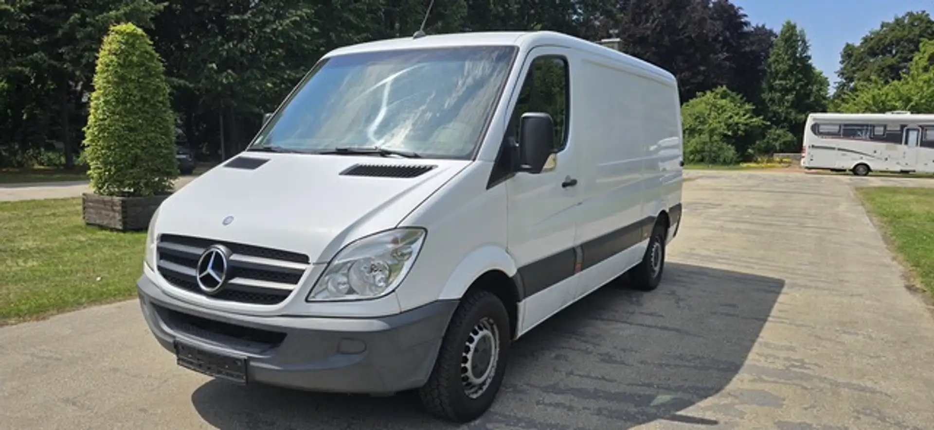 Mercedes-Benz Sprinter 311 cdi Blanc - 1